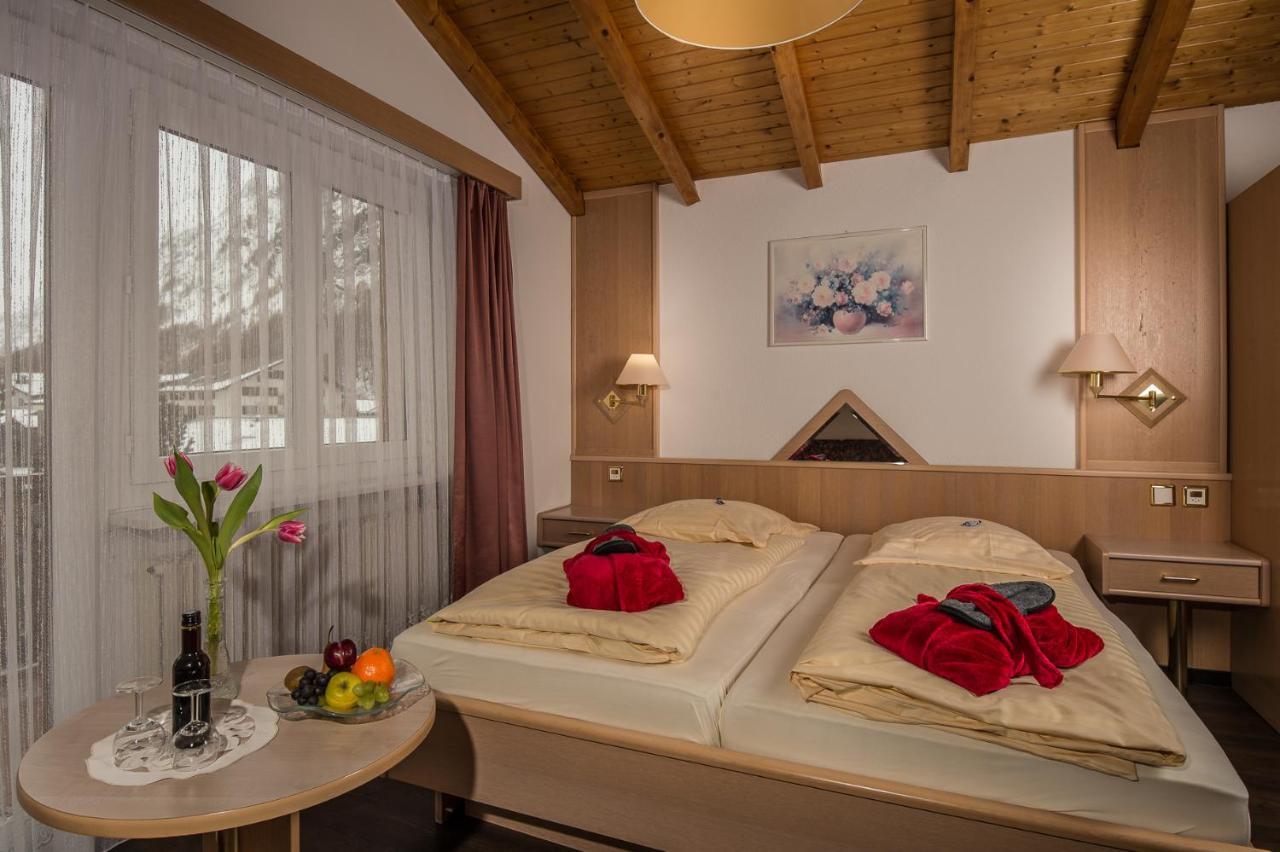 סאס-אלמאגל Wellness- Und Schneesporthotel Christiania מראה חיצוני תמונה